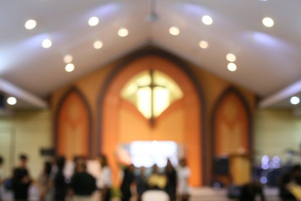 How Do Christians in Large Churches Thrive? - www.connectnigeria.com