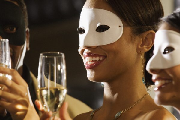 How to spice up a casual get together - www.connectnigeria.com