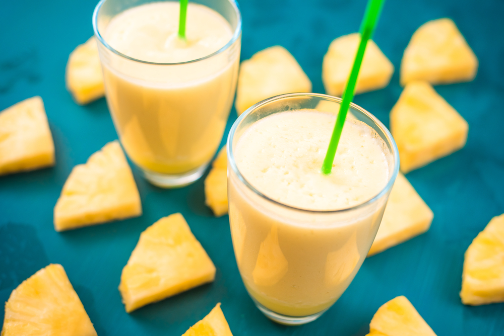 how to make pineapple and lime smoothie
