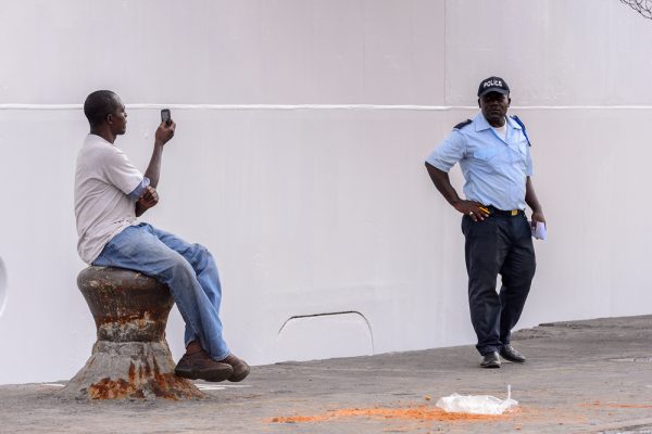 How to Identify Fake Policemen