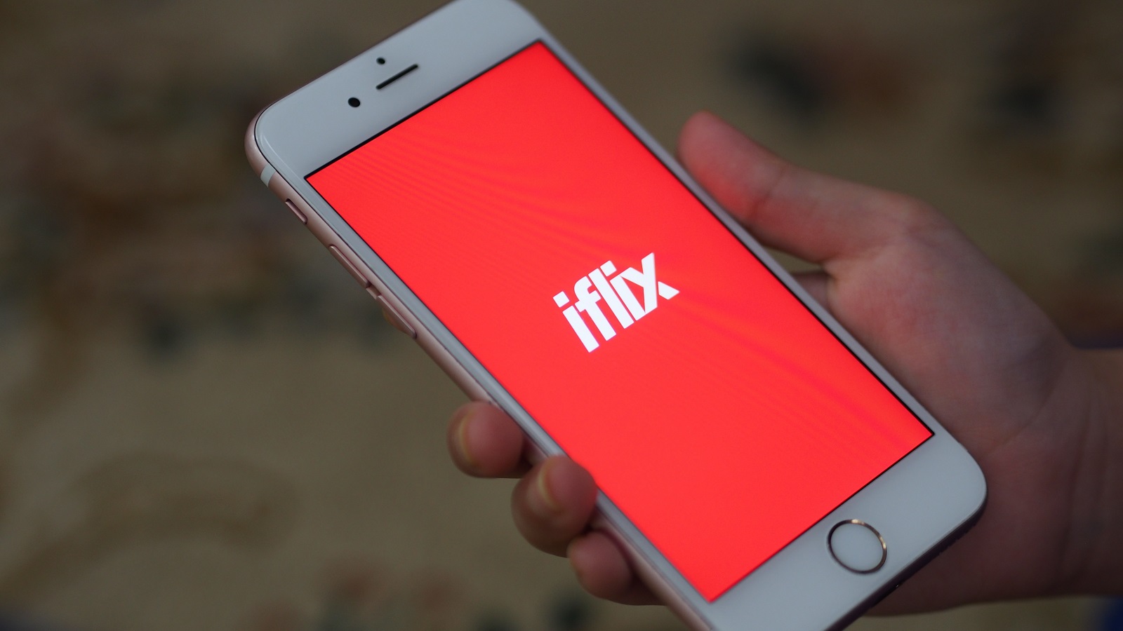 Watch Your Favourite Movies Online with iflix