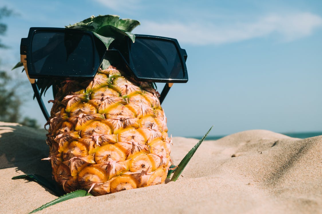 beach pineapple