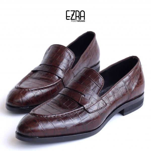 Ezra Footwears