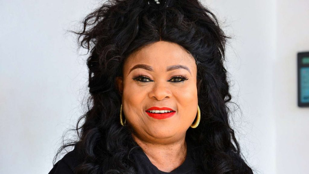 sola-sobowale-biography-4