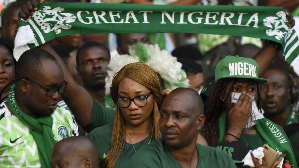nigeria-fans_wokxxs83v99318s13wfj0e8k0